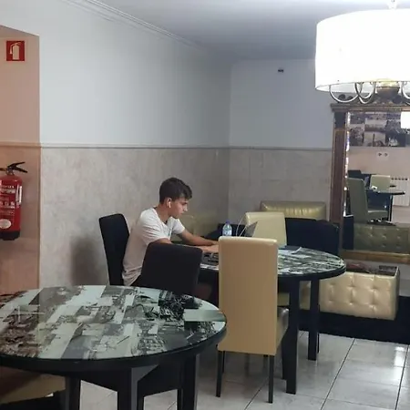 Hotel Residencial Solar Da Estacao *