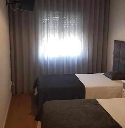 فندق Residencial Solar Da Estacao *