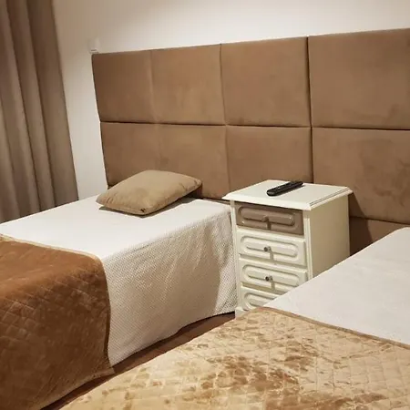 Residencial Solar Da Estacao Hotel *