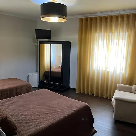 فندق Residencial Solar Da Estacao *