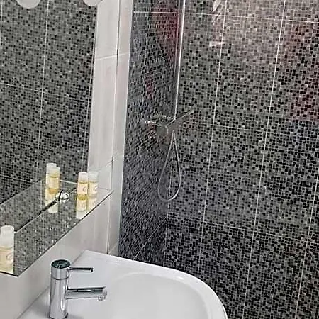 Residencial Solar Da Estacao Hotel Barcelos