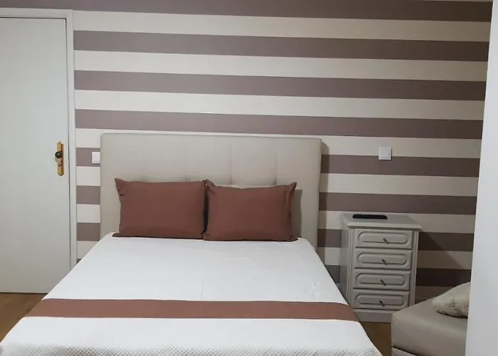 Residencial Solar Da Estacao Hotel *